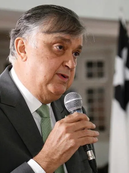 Durcesio Mello foi presidente do Botafogo e agora comanda a SAF